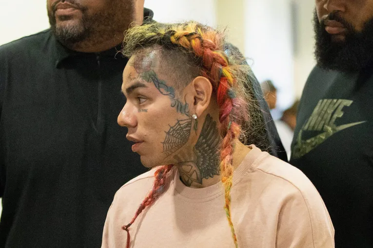 6ix9ine Turns Over New Leaf: Rapper Vows to Stay 'Squeaky Clean' After Inking Massive Deal"